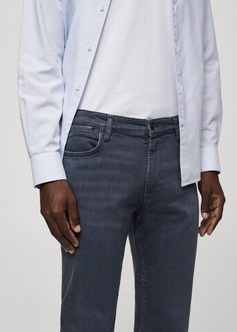 MANGO MAN Regular Jeans 'Patrick' in Grau