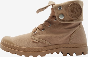 Bottines à lacets 'Baggy' Palladium en marron : devant