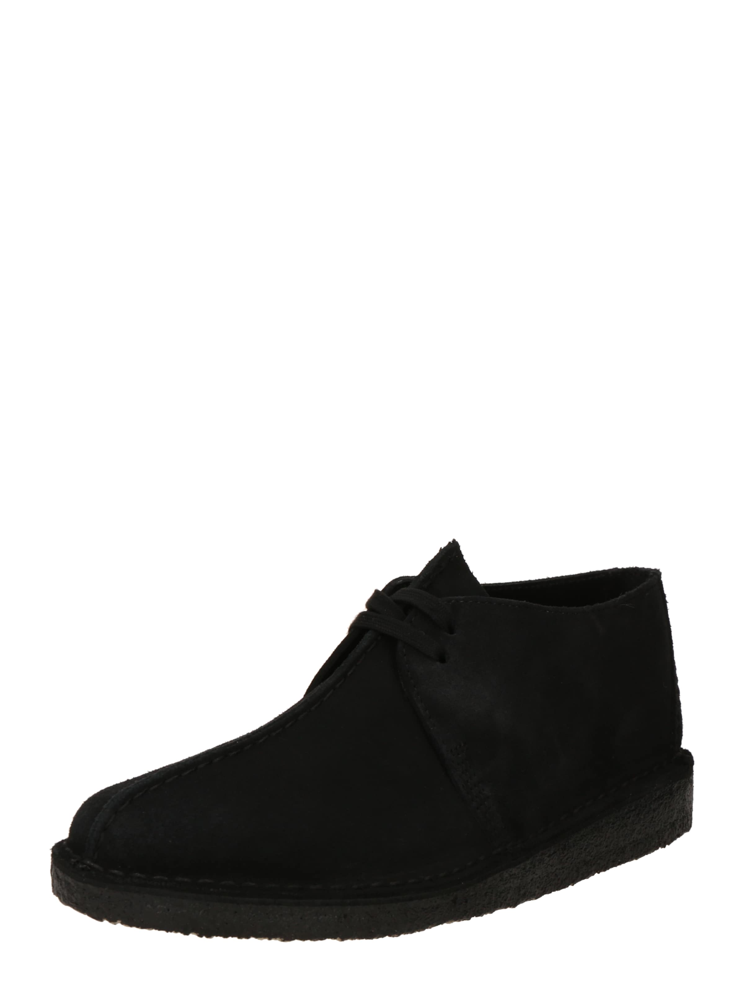 Clarks Originals Chukka boots 'Desert Trek' in Black: front