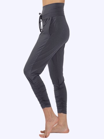 Magadi Regular Workout Pants 'Francis' in Grey