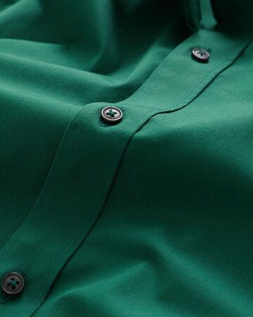 WE Fashion Slim Fit Риза в зелено