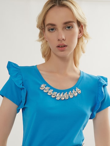 Influencer T-Shirt 'Precious Fancy' in Blau