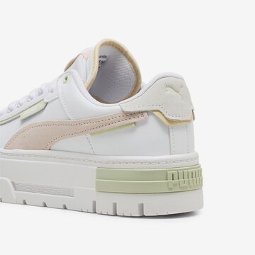 Baskets basses 'Mayze Crashed' PUMA en blanc