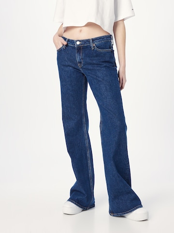 Tommy Jeans Flared Jeans 'Sophie' i blå: forside