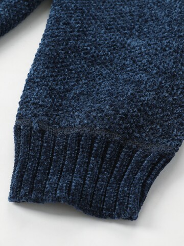 Youthup Knit Cardigan in Blue