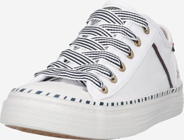 MUSTANG Sneakers in White: front