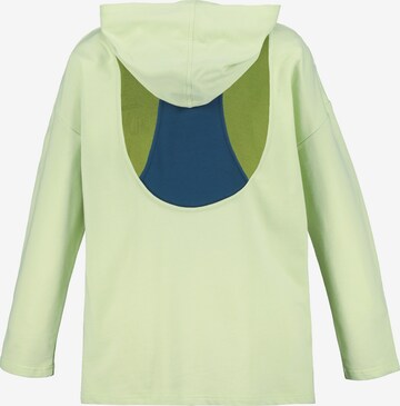 Sweat-shirt Ulla Popken en vert : devant