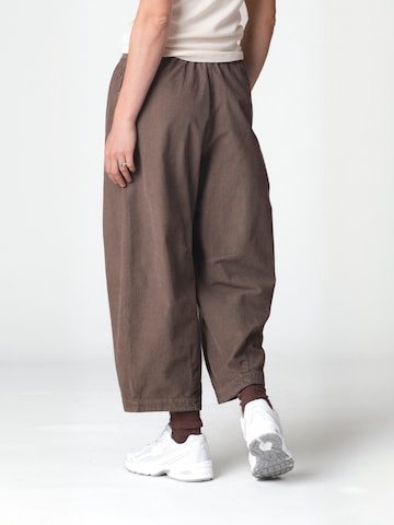 Klitmøller Collective regular Bukser ' Penny ' i beige: tilbage