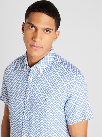 TOMMY HILFIGER Regular fit Button Up Shirt in Blue