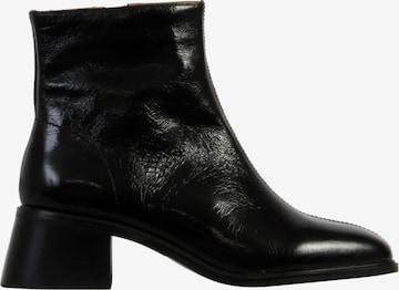 Ankle boots di Emilie Karston in nero: frontale