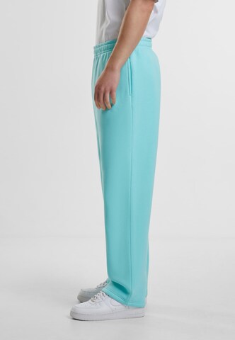 Urban Classics Loose fit Pants in Blue