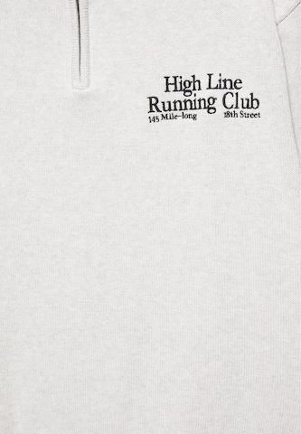Pull&Bear Sweater in Grey