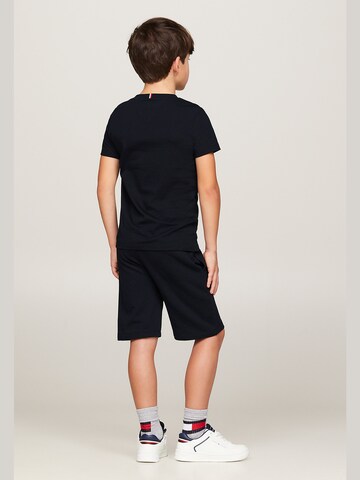 Set 'ESSENTIAL' de la TOMMY HILFIGER pe albastru