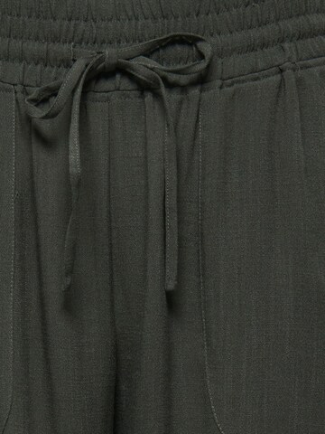 Effilé Pantalon 'ONLBolzano' ONLY en vert