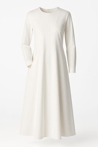 Touche Prive Avondjurk in Beige: voorkant