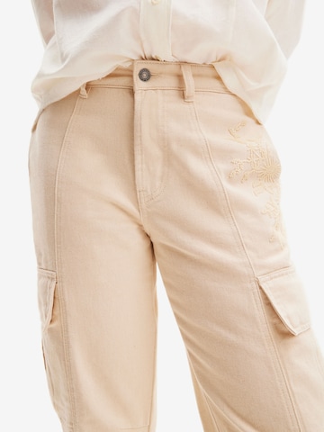 Desigual Regular Cargo Jeans in Beige