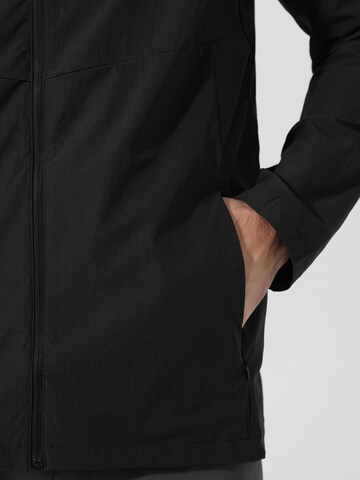 YOUTHUP Athletic Jacket 'Komfort' in Black