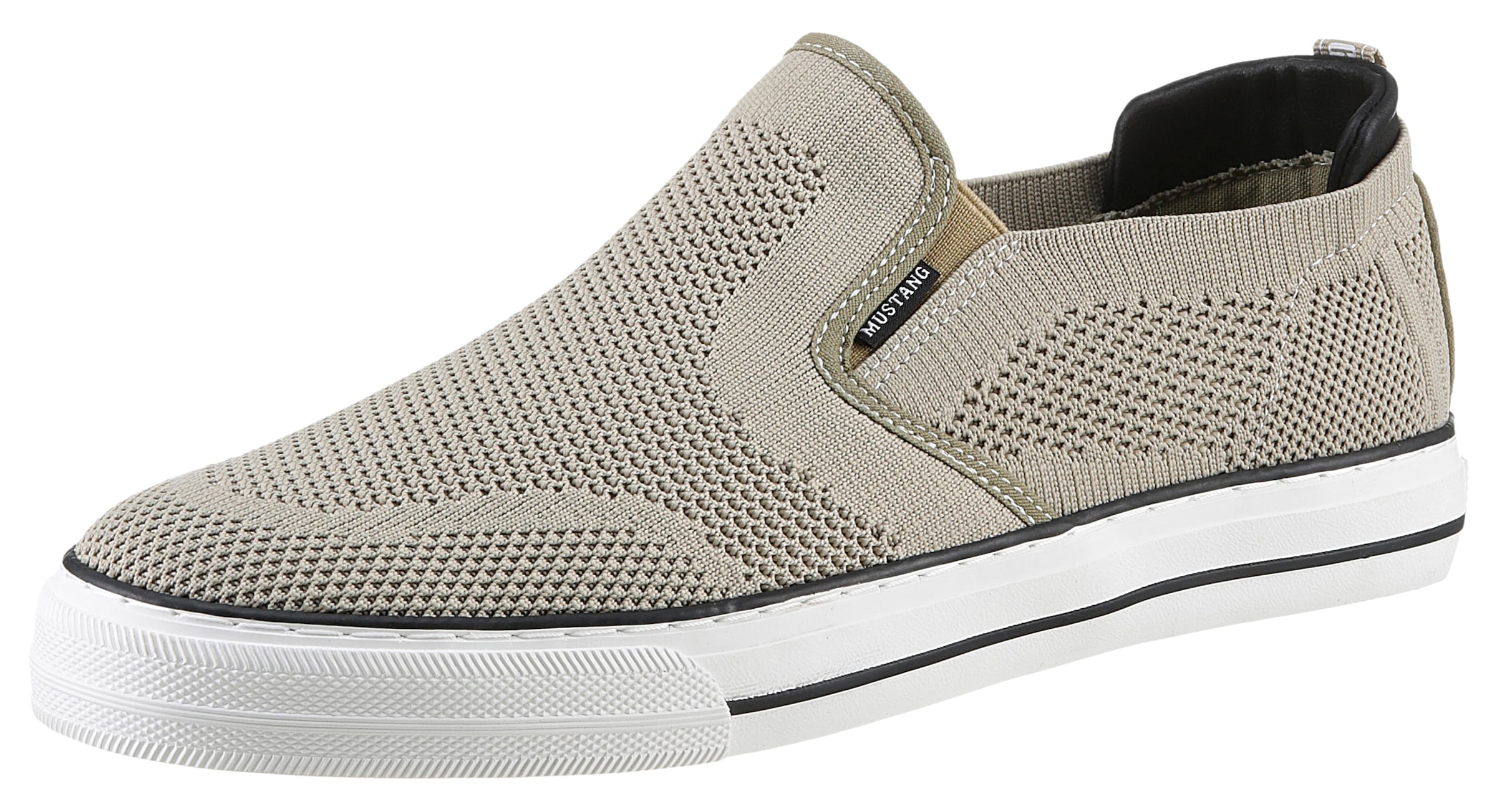 Teniși de la MUSTANG pe gri: față