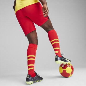 Regular Pantalon de sport PUMA en rouge