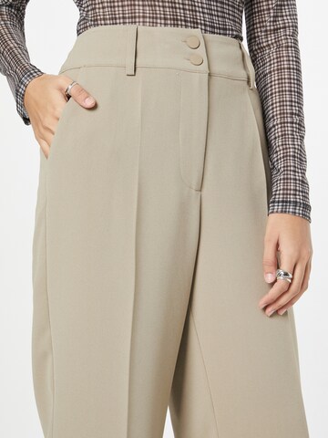 Wide leg Pantaloni con piega frontale 'New Ilsa' di minus in marrone