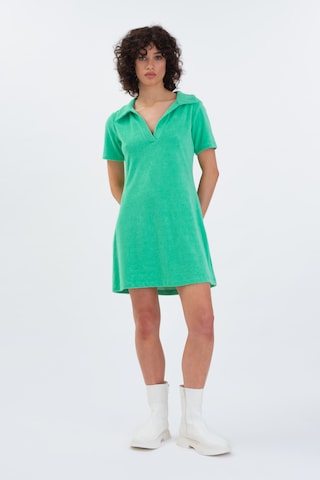 Aligne - Vestido de verão 'Fortune Terry' em verde