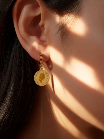 Nemomatheo Ohrringe 'Queen’s Coin' in Gold