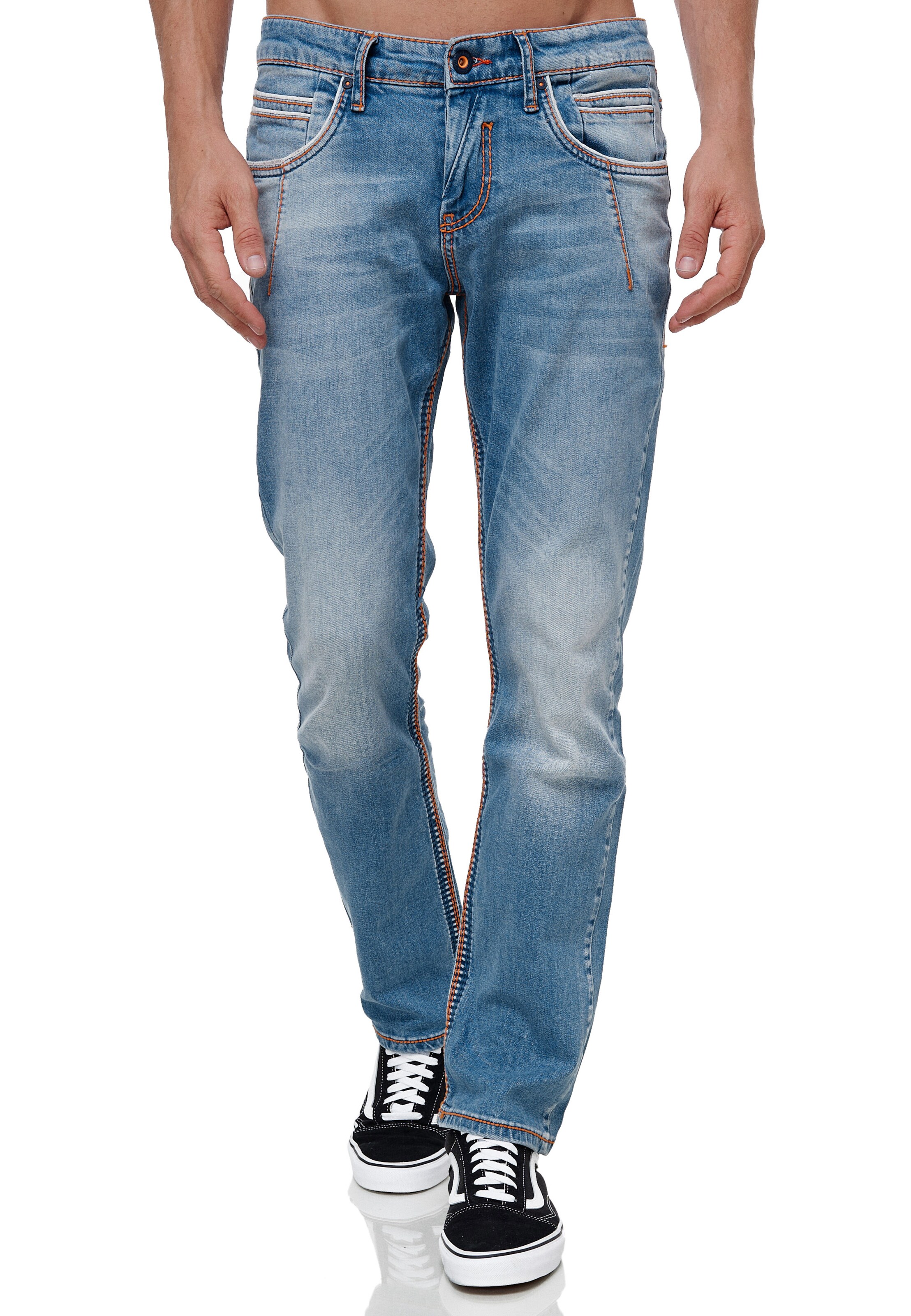 Rusty Neal Regular Jeans in Blauw: voorkant
