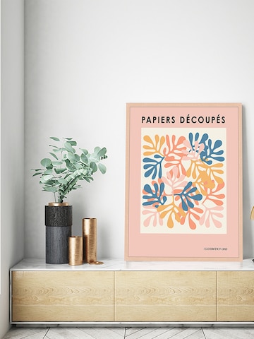 Liv Corday Image 'Papiers Poster' in Brown