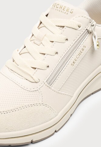 SKECHERS Matalavartiset tennarit 'BILLION FLEX - LUXE UP' värissä valkoinen