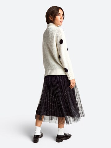 Rich & Royal Pullover in Weiß
