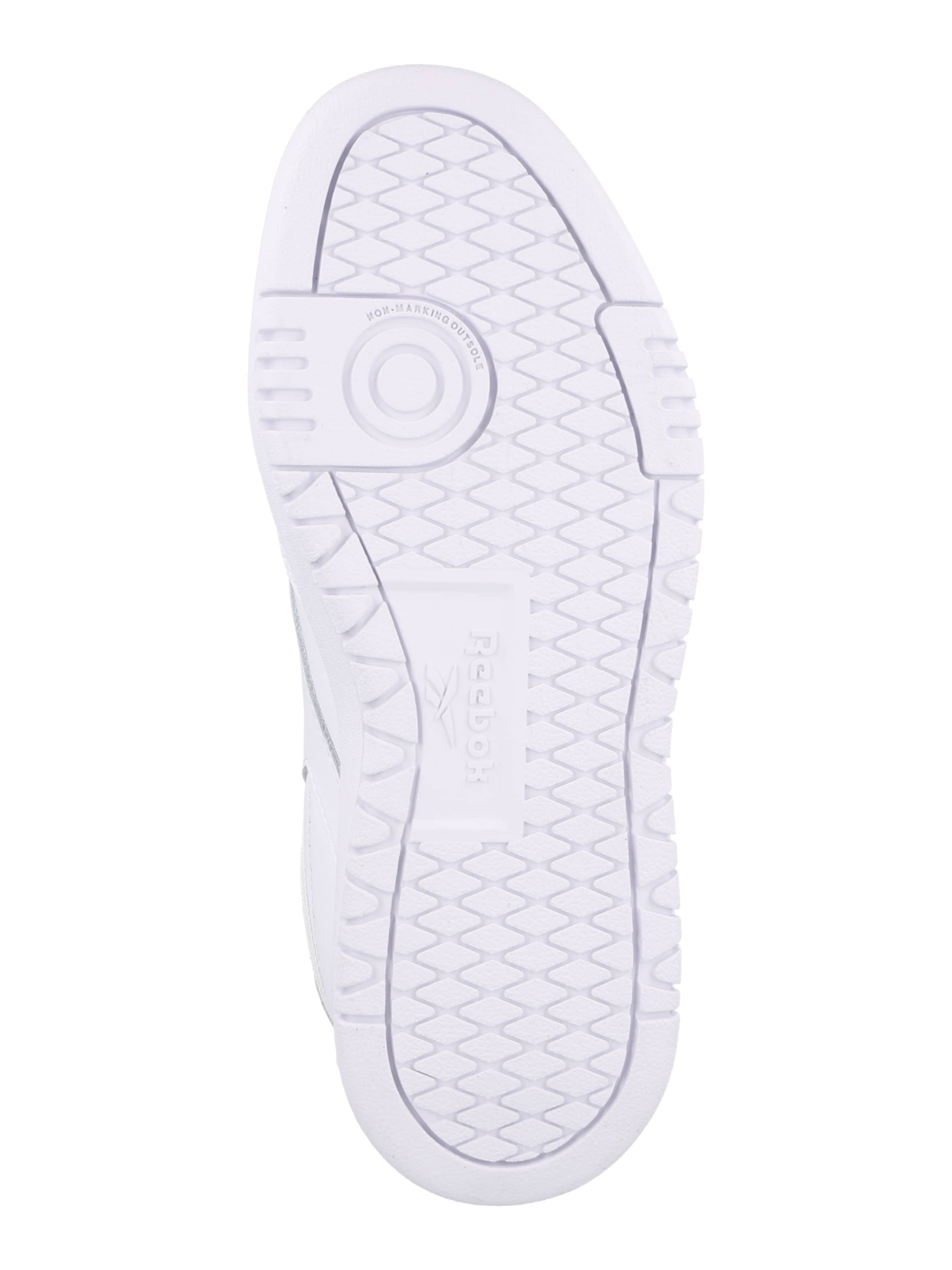 Reebok Madalad ketsid 'Club C', värv valge