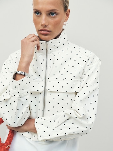 Next - Chaqueta de entretiempo en blanco