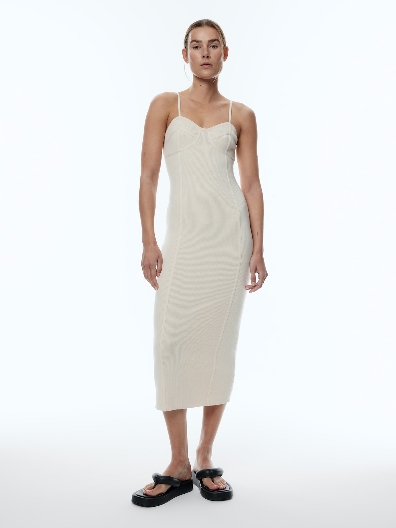 EDITED Producten Jurk 'Suki ' Beige