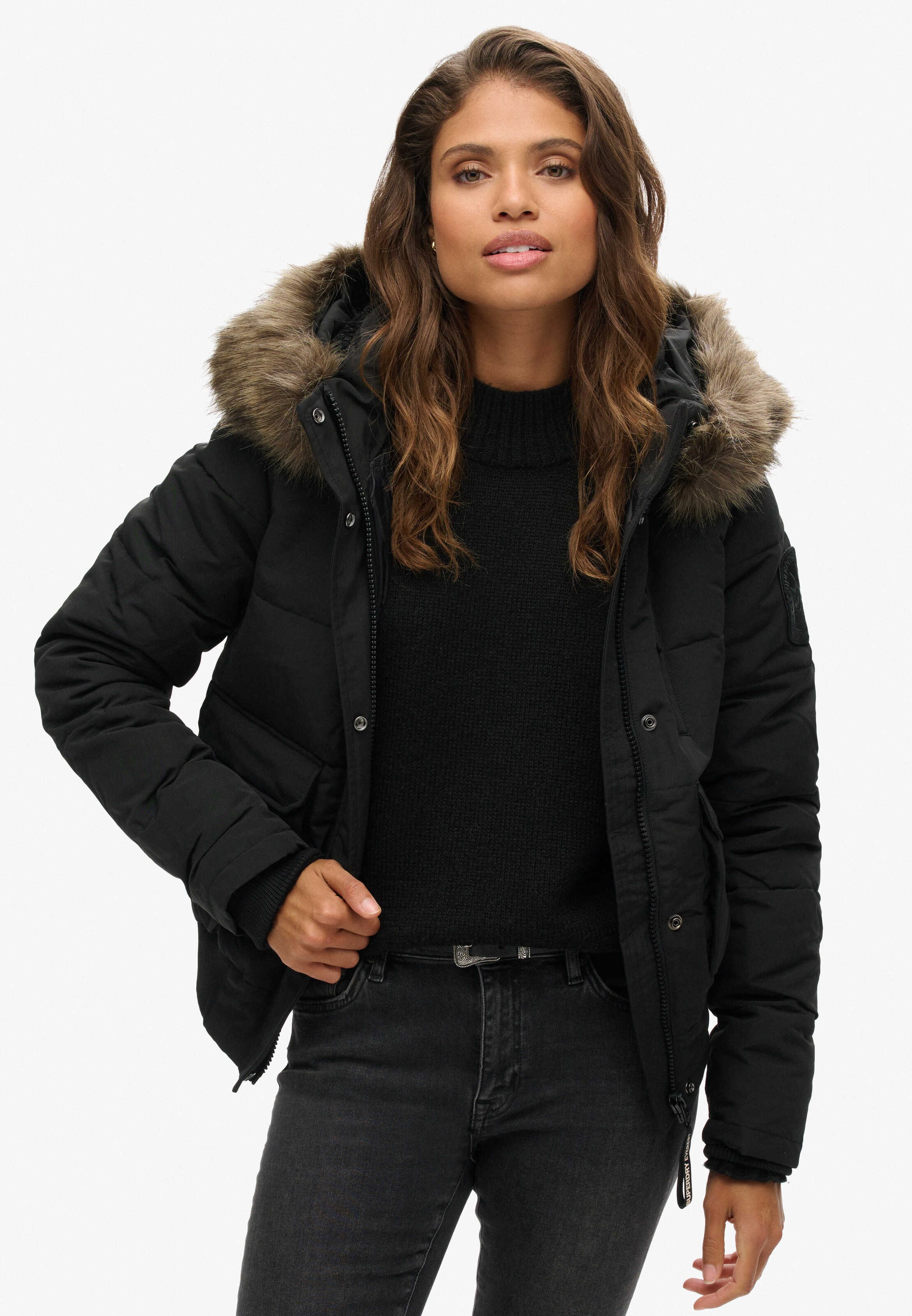 Veste d’hiver 'Everest' Superdry en noir : devant