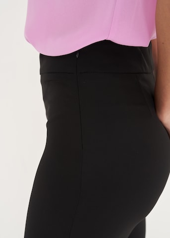 Camomilla Bootcut Broek 'Victoriao' in Zwart