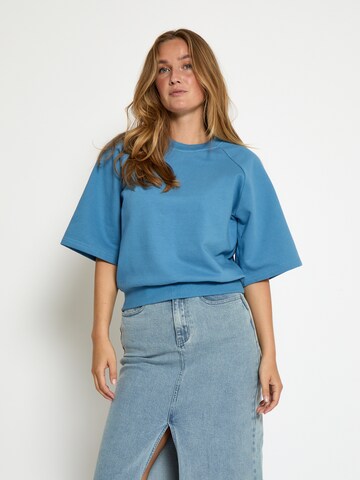minus Sweatshirt in Blauw: voorkant