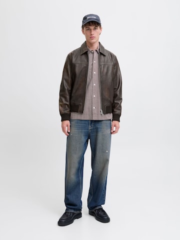 JACK & JONES Tussenjas in Bruin