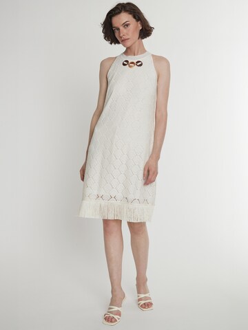 Ana Alcazar Kleid 'Pagea' in Beige