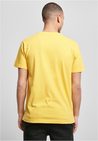 Mister Tee Shirt 'Pray' in Gelb