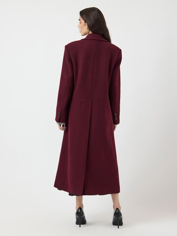 Cappotto di mezza stagione 'YASRoyla' di YAS in rosso