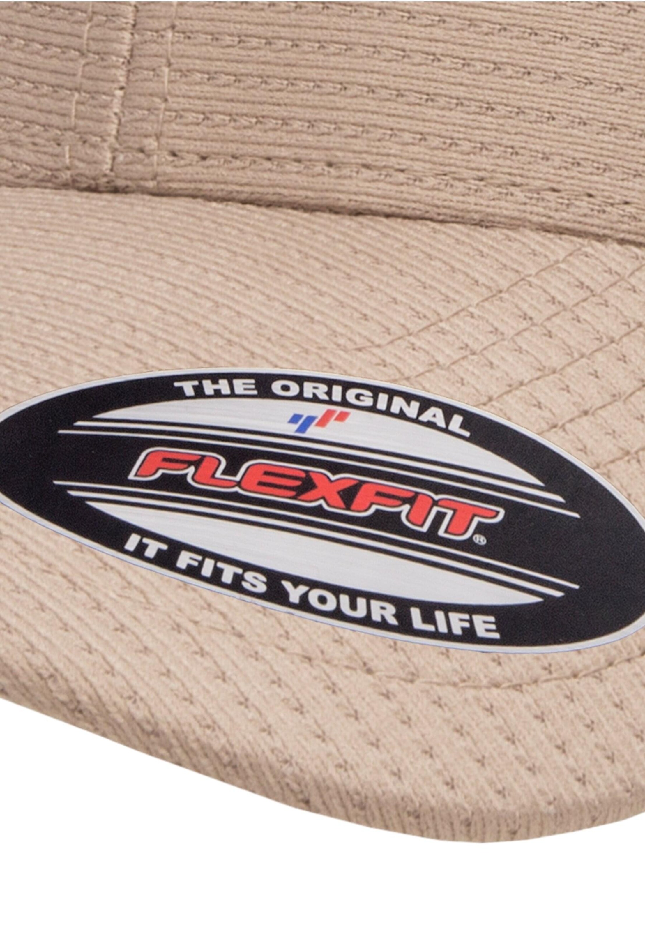 Flexfit Cap 'Cool & Dry Calocks' in Beige
