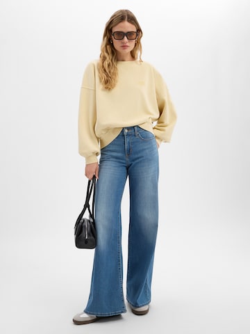 AMERICAN VINTAGE Sweatshirt 'Jitbay' in Gelb