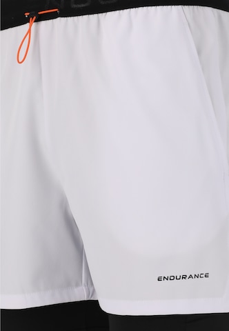 ENDURANCE Regular Shorts in Weiß