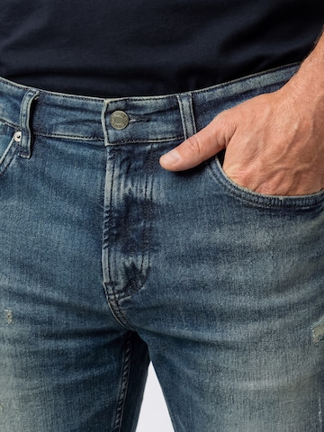 BOSS Tapered Jeans in Blue