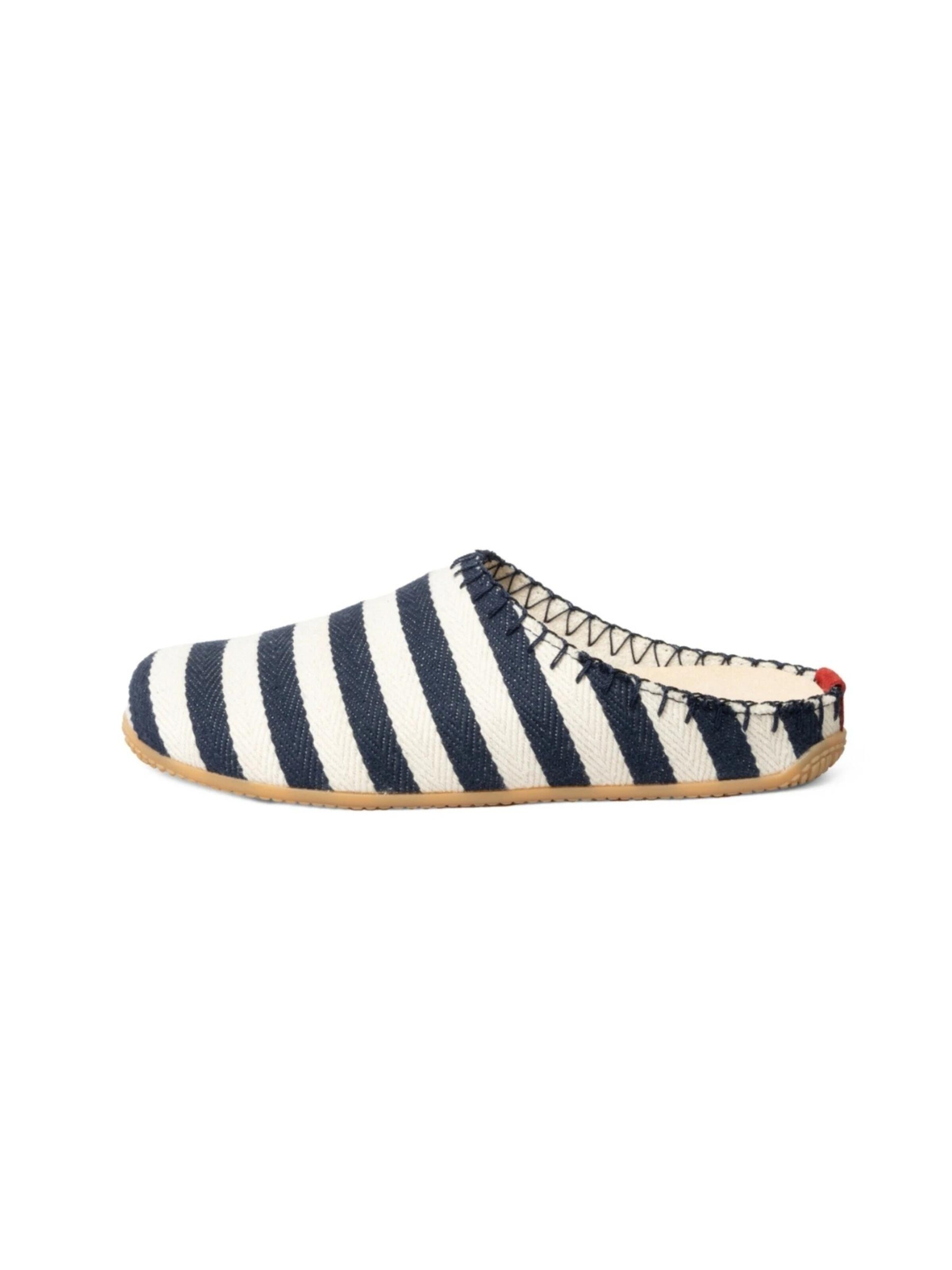 Living Kitzbühel Slippers 'Maritimer Streif Maritimer Streif' in Blue: front