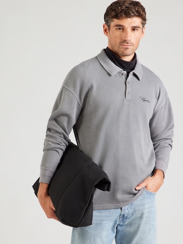 Pegador - Camisa em cinzento: frente