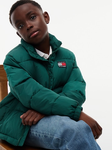 TOMMY HILFIGER Winterjas 'New Essential' in Groen