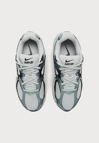 Nike Sportswear Низкие кроссовки 'V5 RNR' в Серебристый