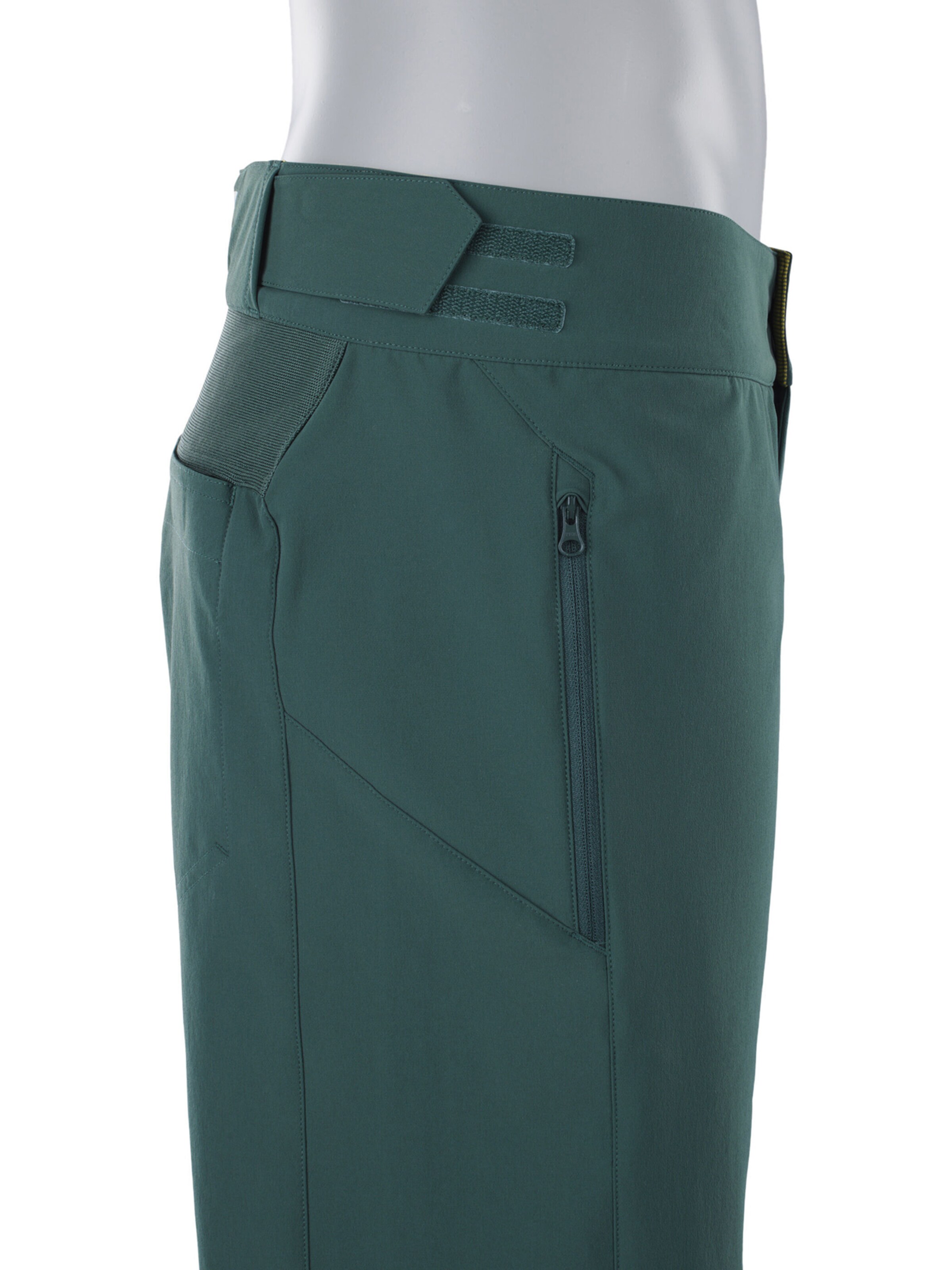 EVOC Regular Pants in Green