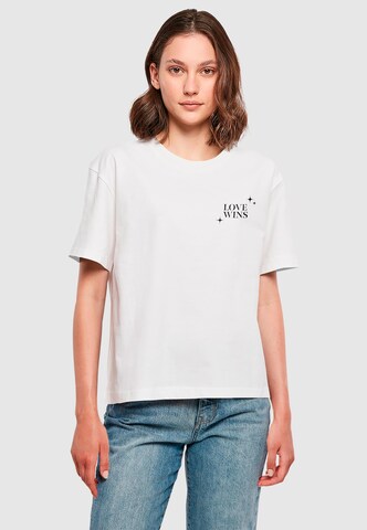 Maglietta 'Gradient Heart Pride' di Mister Tee in bianco